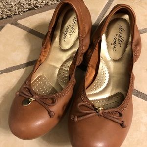 Flex Brown Flats